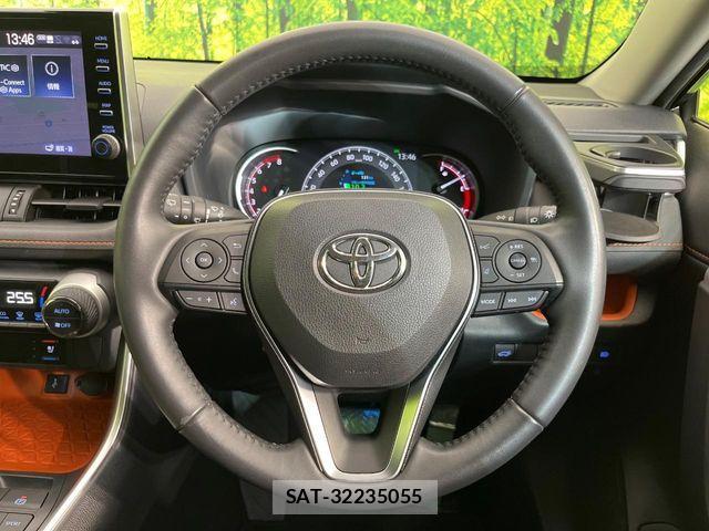 Toyota RAV4 2021-08 7329664-10