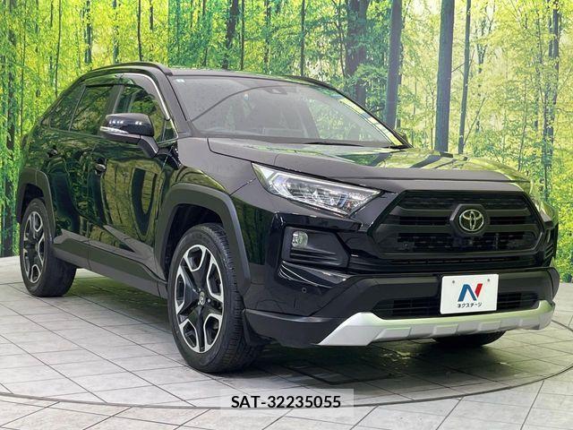 Toyota RAV4 2021-08 7329664-15