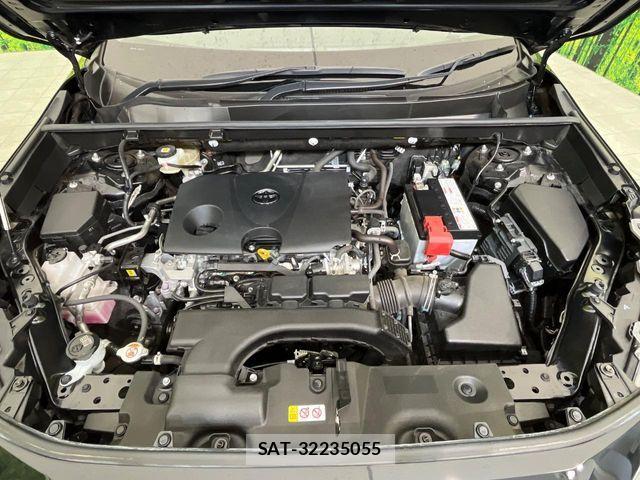 Toyota RAV4 2021-08 7329664-17