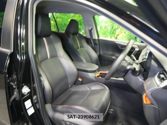 Toyota RAV4 2020-03 7329680-24