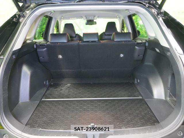 Toyota RAV4 2020-03 7329680-28