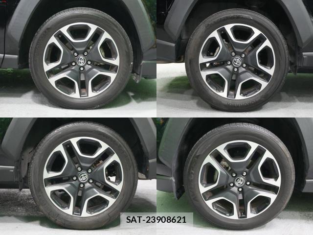 Toyota RAV4 2020-03 7329680-4