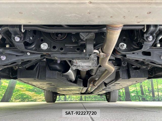 Toyota RAV4 2022-05 7329666-18