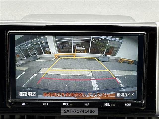 Toyota RAV4 2019-07 7329683-4