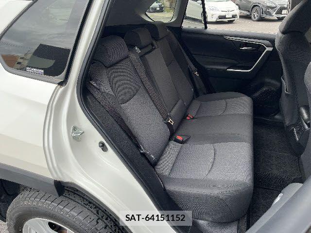 Toyota RAV4 2019-08 7329675-9