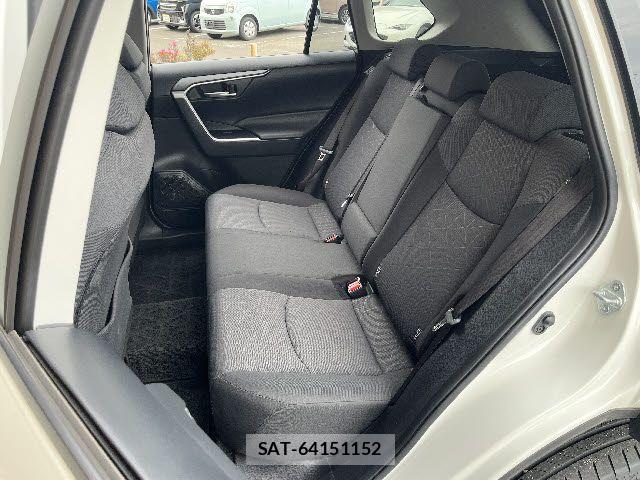 Toyota RAV4 2019-08 7329675-12