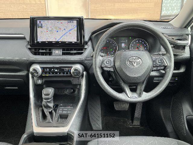 Toyota RAV4 2019-08 7329675-1
