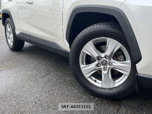 Toyota RAV4 2019-08 7329675-26