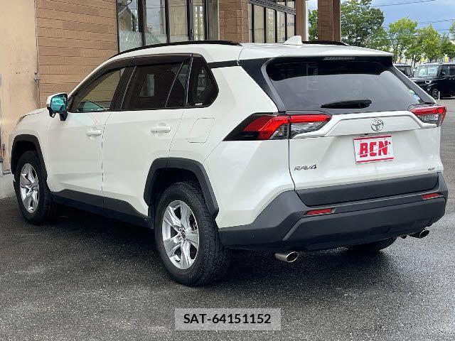 Toyota RAV4 2019-08 7329675-8