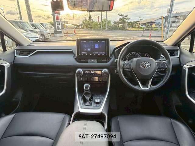 Toyota RAV4 2020-12 7329658-14