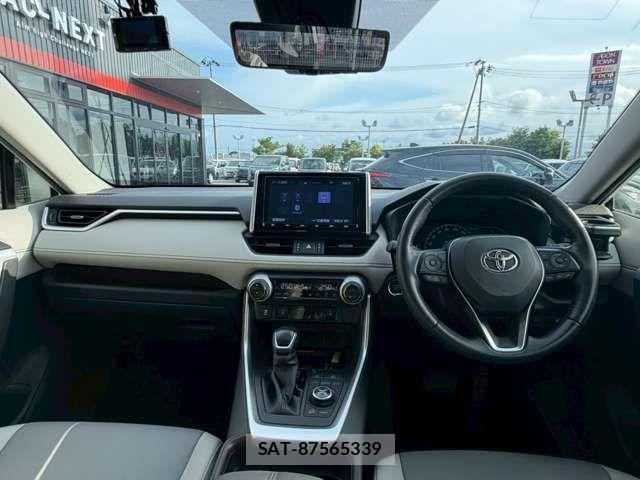 Toyota RAV4 2020-10 7329669-14