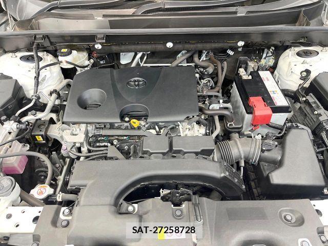 Toyota RAV4 2021-08 7329656-17