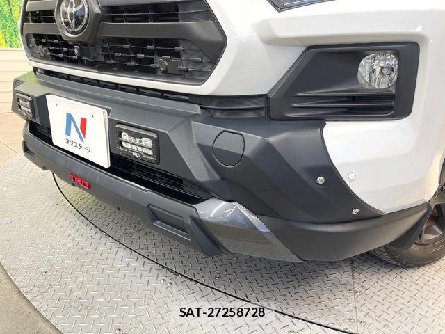 Toyota RAV4 2021-08 7329656-2