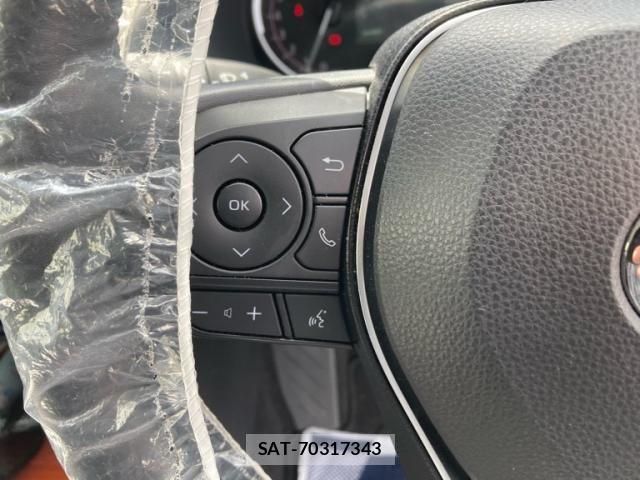 Toyota RAV4 2021-06 7329670-16