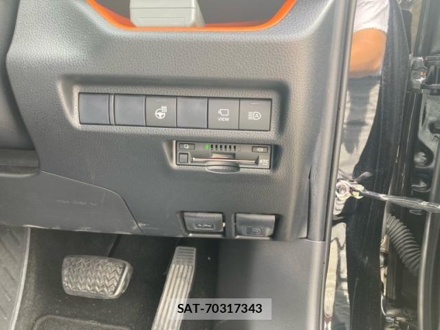 Toyota RAV4 2021-06 7329670-19