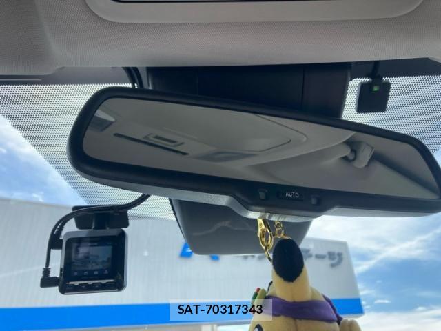 Toyota RAV4 2021-06 7329670-24