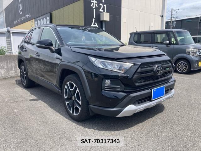 Toyota RAV4 2021-06 7329670-2