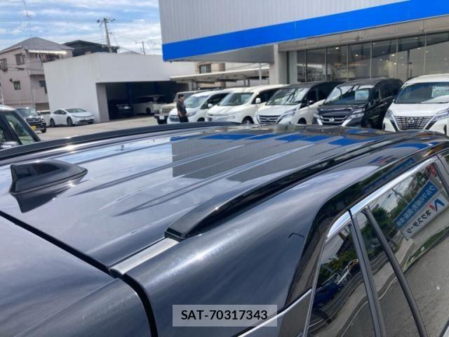 Toyota RAV4 2021-06 7329670-6