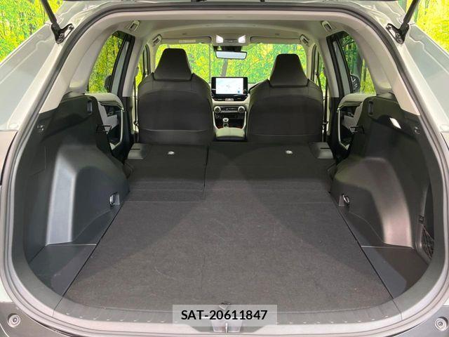 Toyota RAV4 2024-04 7329653-9