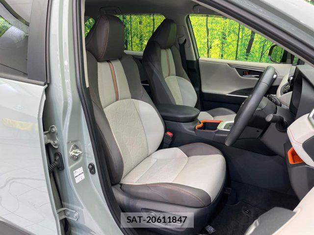 Toyota RAV4 2024-04 7329653-7