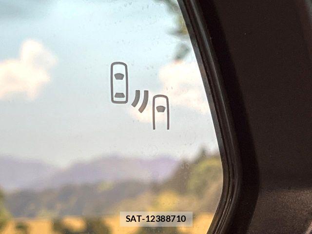 Toyota RAV4 2021-12 7329655-6