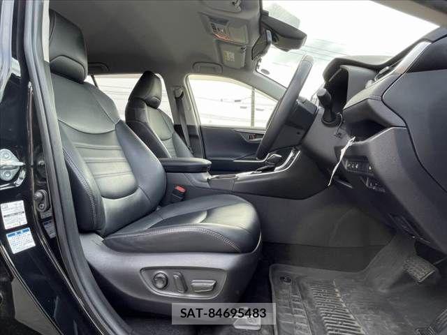 Toyota RAV4 2020-01 7329673-15