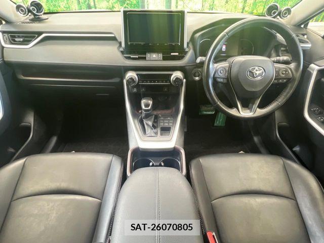 Toyota RAV4 2019-04 7329677-1
