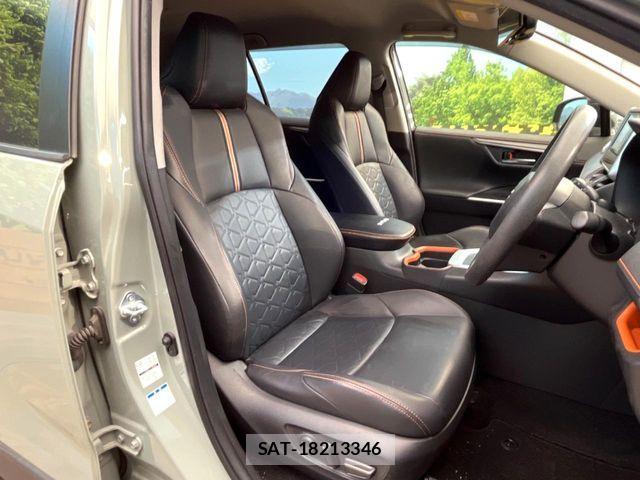 Toyota RAV4 2020-08 7329659-7