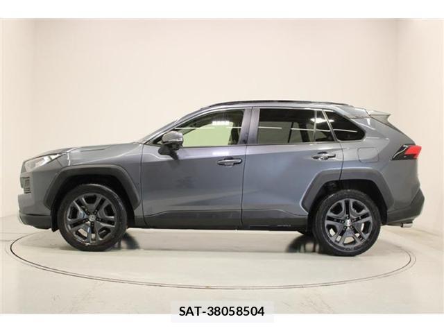 Toyota RAV4 2023-05 7359553-9