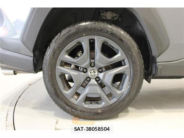 Toyota RAV4 2023-05 7359553-23