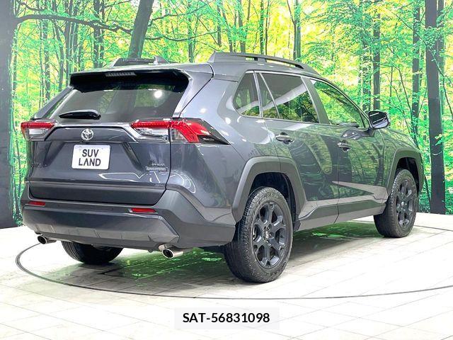 Toyota RAV4 2021-06 7359554-18