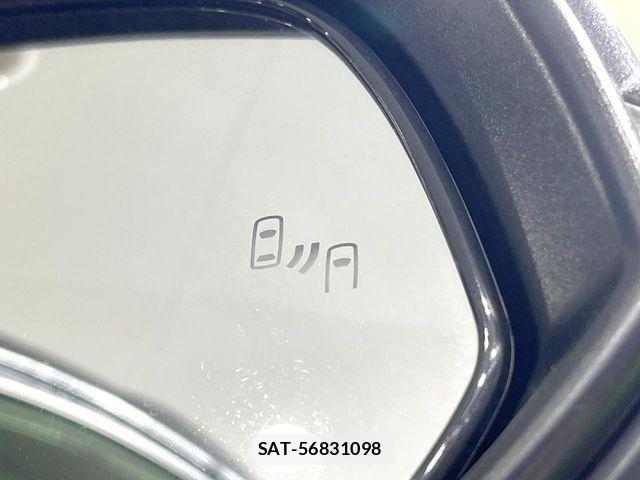Toyota RAV4 2021-06 7359554-5