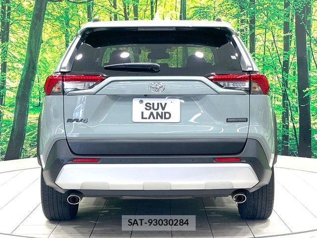 Toyota RAV4 2019-05 7359557-15