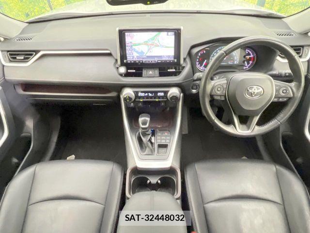 Toyota RAV4 2019-09 7359567-1