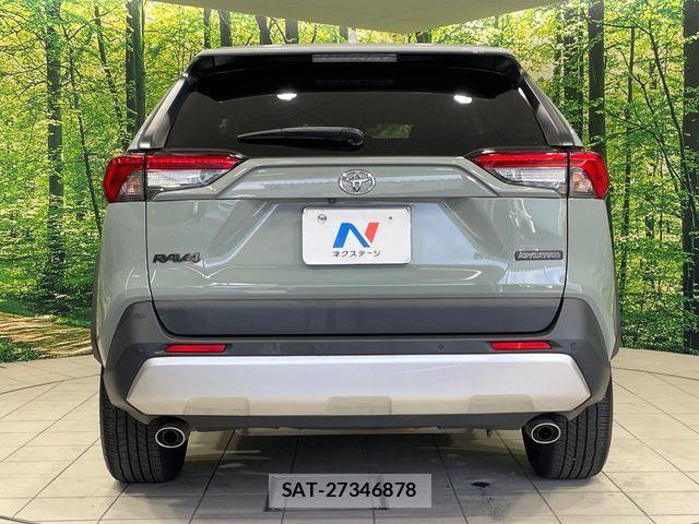 Toyota RAV4 2019-07 7359561-14