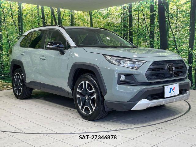 Toyota RAV4 2019-07 7359561-15