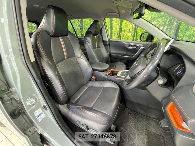 Toyota RAV4 2019-07 7359561-7