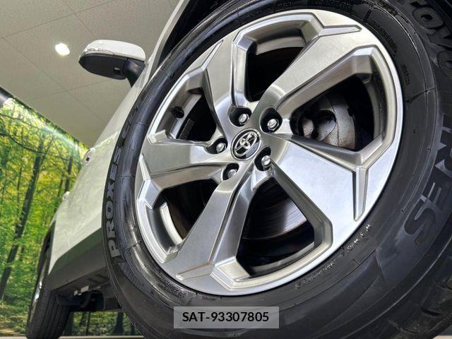 Toyota RAV4 2020-11 7359562-12
