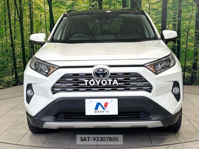 Toyota RAV4 2020-11 7359562-13