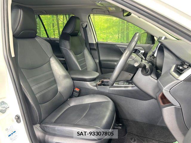 Toyota RAV4 2020-11 7359562-7
