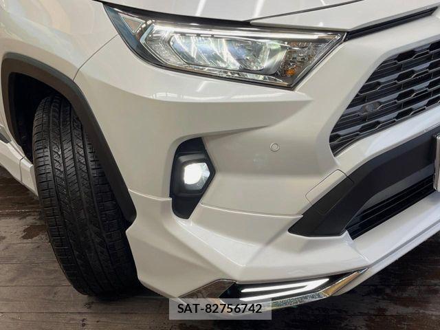 Toyota RAV4 2022-12 7359520-11