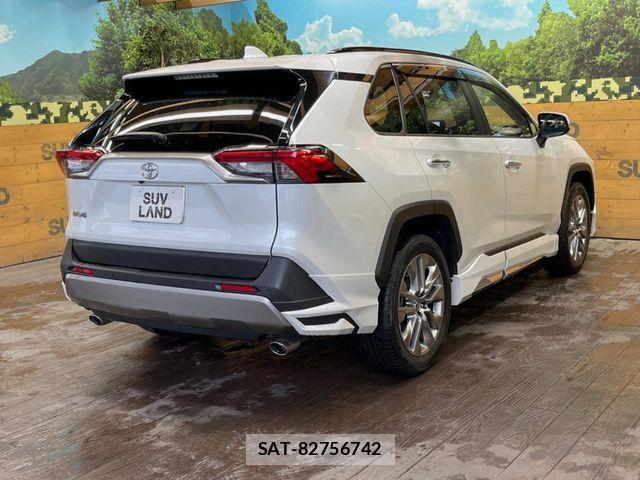 Toyota RAV4 2022-12 7359520-16