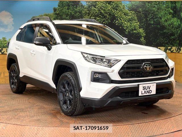 Toyota RAV4 2022-10 7359532-15