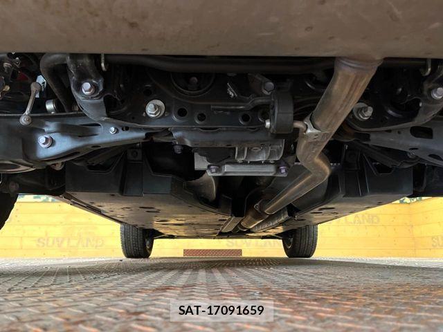 Toyota RAV4 2022-10 7359532-18