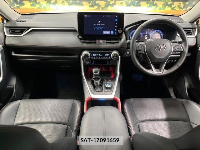 Toyota RAV4 2022-10 7359532-1