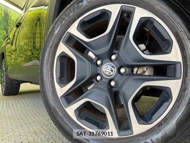 Toyota RAV4 2019-12 7359564-13