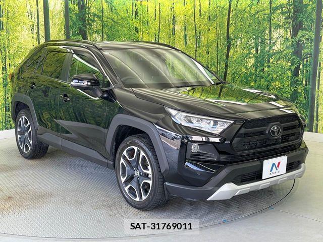Toyota RAV4 2019-12 7359564-16