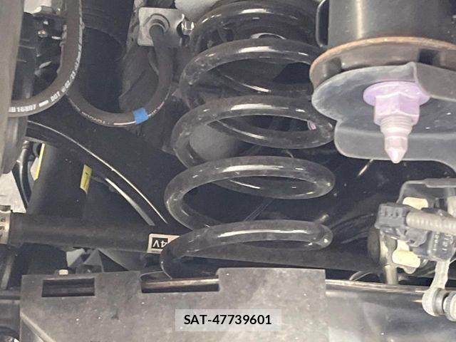 Toyota RAV4 2023-03 7359536-19