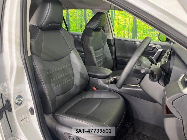 Toyota RAV4 2023-03 7359536-7