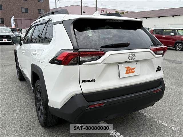 Toyota RAV4 2024-02 7359533-14